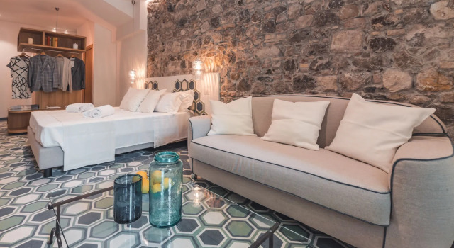 Médousa Suites, Забронировать Гостевой дом Отели Таормина с парковкой, Парковка