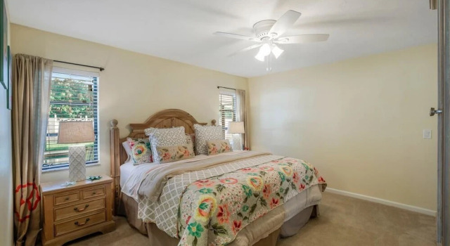 Коттедж Luxury с 3 комнатами с красивым видом из окна NP97th 689 3 Bedroom Holiday Home by Marco Naples Vacation Homes