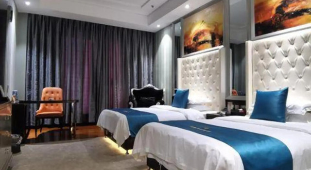 Longchang Holiday Hotel, Book Hotel Baoding Hebei
