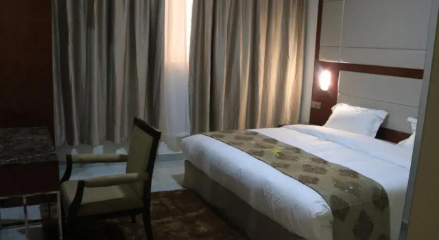 Toot House 2 Furnished Apartments, Varaa Huoneisto Jedda 