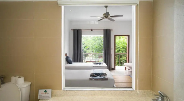 Двухместный номер Standard с видом на бассейн Cozy Boutique Hotel City-Centre