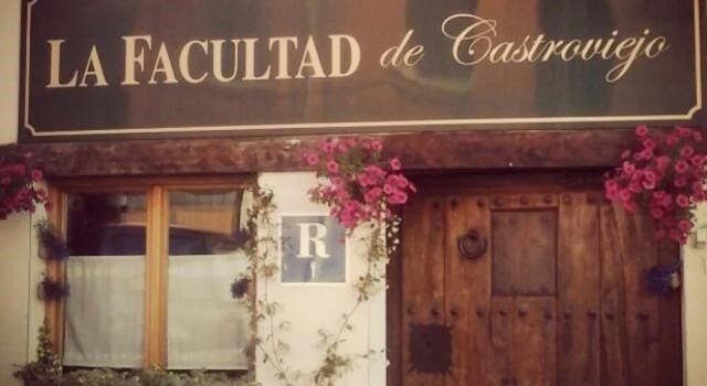 Naquela Castroviejo, 预订 酒店 卡斯特罗维耶霍 拉里奥哈