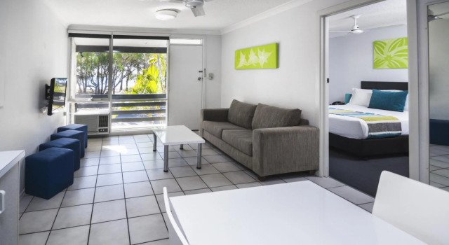 Апартаменты с 2 комнатами The Beach Motel Hervey Bay