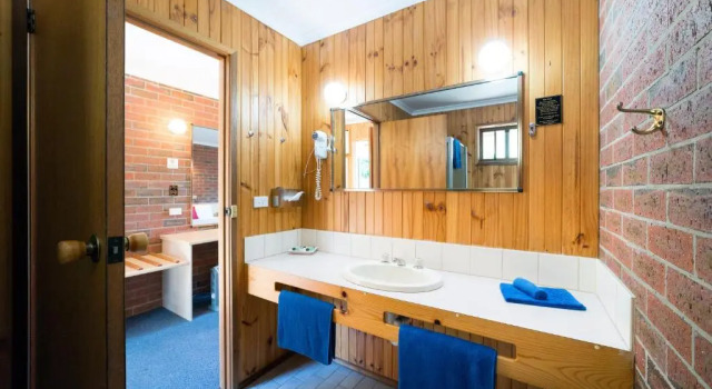 Семейный номер Standard с видом на сад Kookaburra Motor Lodge
