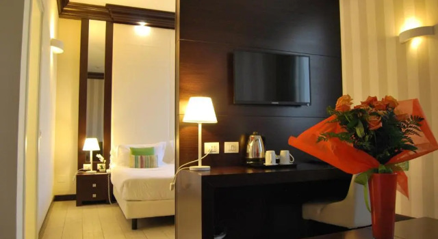 Полулюкс Palazzo Bezzi Hotel