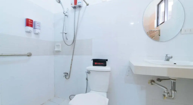 Двухместный номер Standard RedDoorz Plus @ San Roque Roxas City