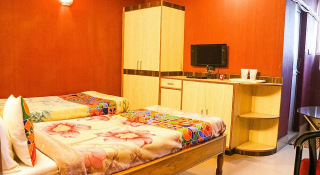 Amit Hotel by Clovers Stays, Réserver Hôtel Patna Karnataka