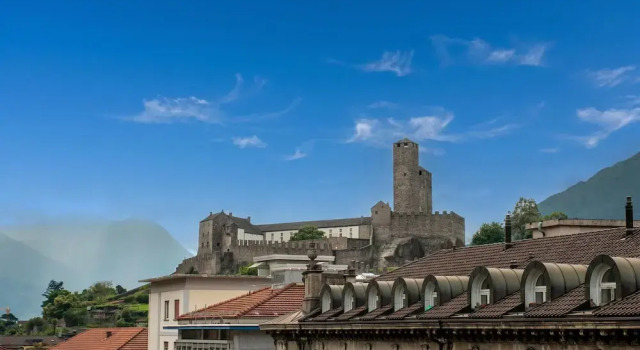 Семейные апартаменты с балконом Castle View in Bellinzona