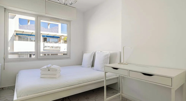 Modern, A/C Duplex - 3bdr/6p - Cannes, Забронировать Апартаменты/квартира Апартаменты Канн, рядом с Продуктовый рынок Forville Provencal, Апартаменты/квартира