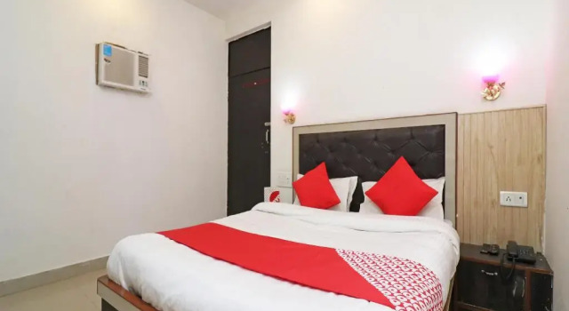 Hotel Green House By OYO Rooms, Забронировать Отель Нагла-Димар штат Уттар-Прадеш