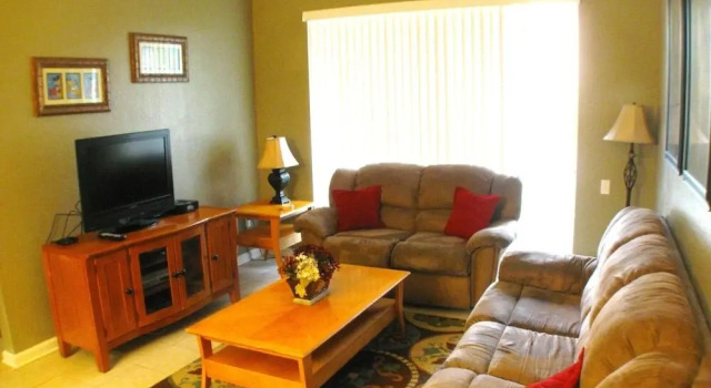 3 Br Condo - Windsor Hills - Ayp 2410