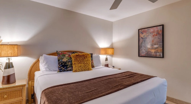 Papakea #g106 2 Bedroom Condo by RedAwning