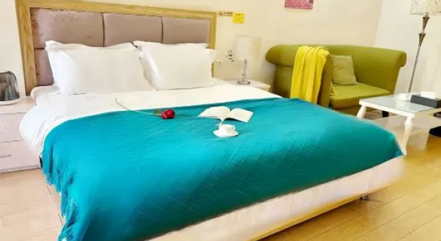 Люкс Deluxe Home&Far Hotel