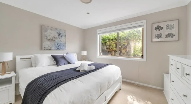 3-bed With Beach Views and Entertainment Area, Buchen Sie Ferienwohnung Denhams Beach New South Wales