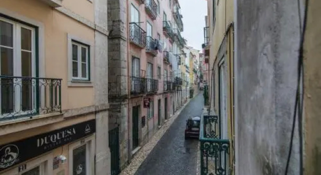 Lovelystay - Vintage Flat Near Santa Justa Elevator!