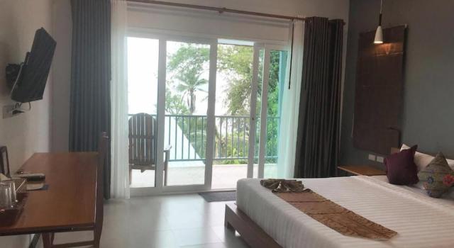 Двухместный номер Deluxe с балконом Koh Yao Yai Sea Breeze House เกาะยาวใหญ่ซีบรีซเฮ้าส์