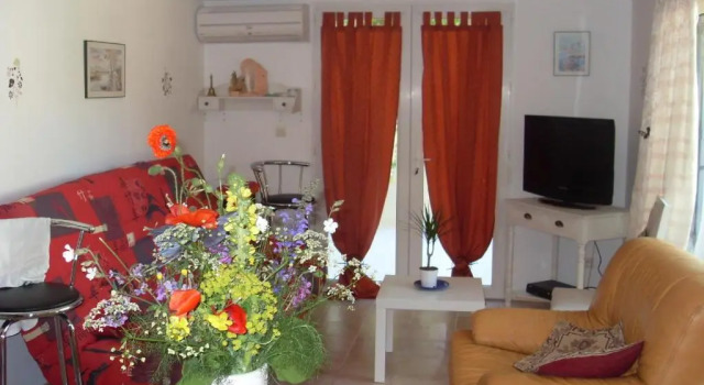 Appartement 10 Des Acacias, Rezervasyon Daire Corbés 