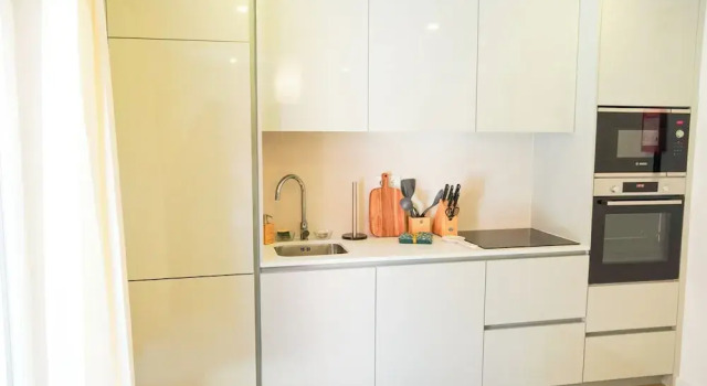 Апартаменты Deluxe Kalumi Aparthotels