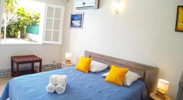 Villa Les Sables Blonds, Book Villa Hotels in Saint-Paul with Parking, Parking