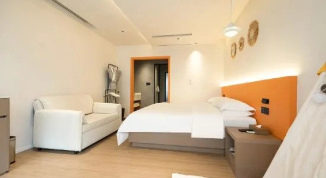 Люкс Chengdu Huashuiwan Xiyunqi Hot Spring Homestay