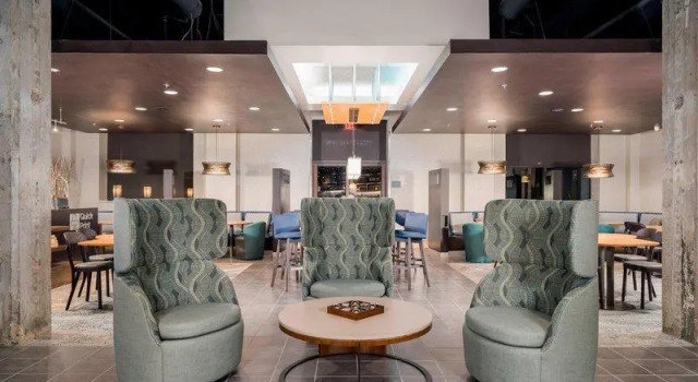 Кровать в общем номере Courtyard by Marriott Niagara Falls, USA