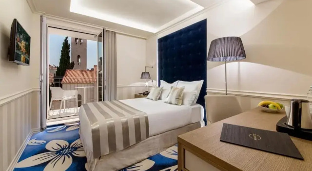 Двухместный номер Standard с балконом Grand Hotel Slavia