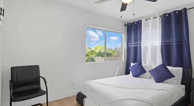 Relaxing Paradise Hills Retreat 4 Bedroom Home, Rezervasyon Otel San Diego San Diego Metropolitan Area