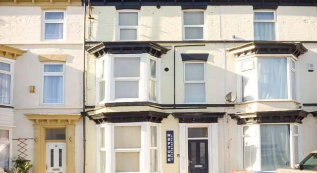 Flat 2