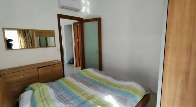Remarkable 2-bed Apartment in St Julians, Boek Appartement Sint-Julianus Malta