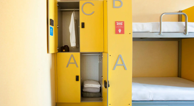 Кровать в общем номере Twenty Tu Hi-tech Hostel
