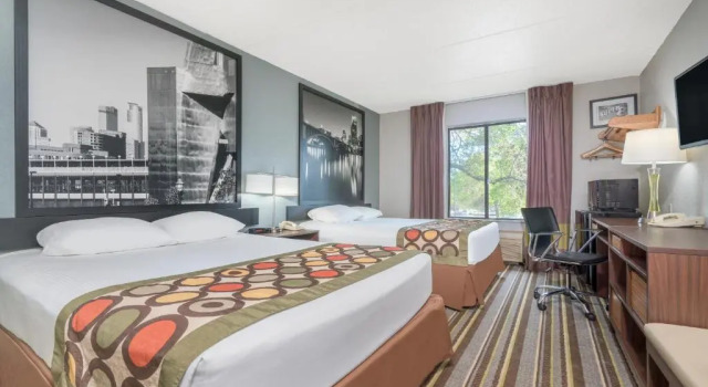 Номер Standard Super 8 by Wyndham Bloomington/Airport