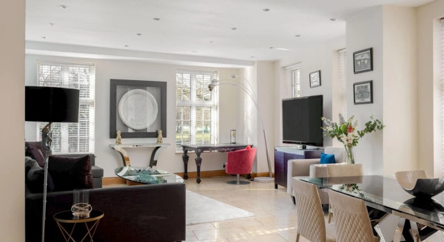 Коттедж Park Lane 4-bedrooms Spacious Mayfair Family House