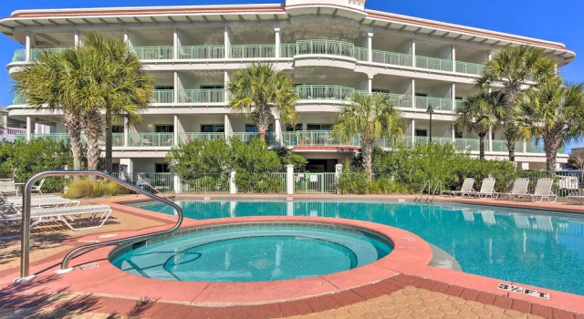 Ocean View Condo Btwn Rosemary & Alys Beach!