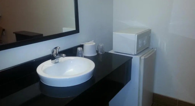 Четырёхместный номер Deluxe Motel 6 Bell Gardens, CA - Los Angeles