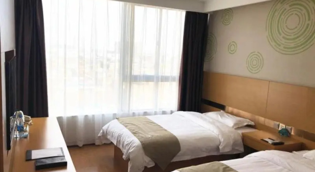 Двухместный номер Superior GreenTree Inn Xian Gaoling District Handan Industrial Park Express Hotel
