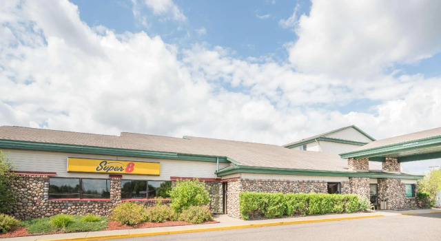 Camera Standard AmericInn by Wyndham Tomahawk