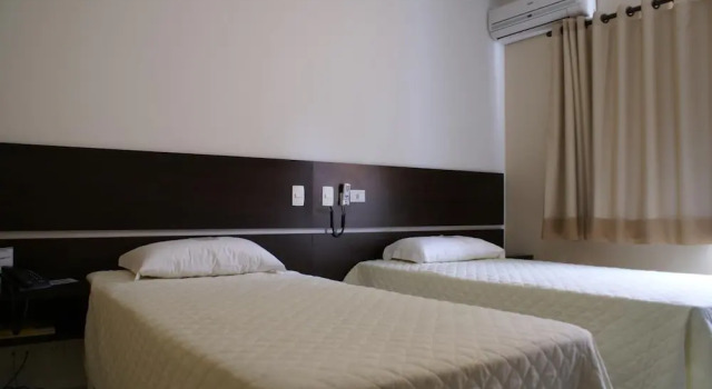 Четырёхместный номер Standard Cristal Palace Inn