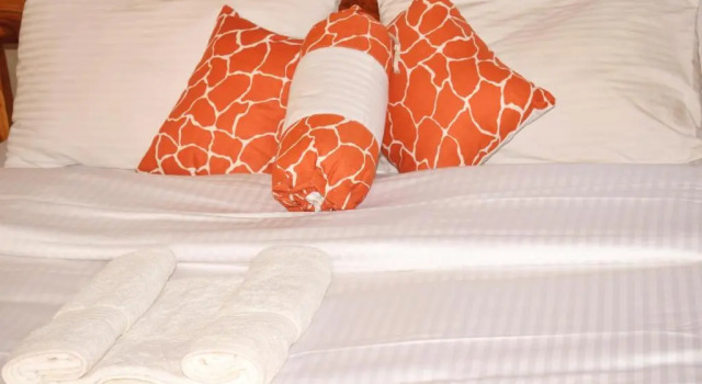 Kakamega Sheywe Hotel, Book Hotel Hoteller i Kakamega med parkering, Parkering