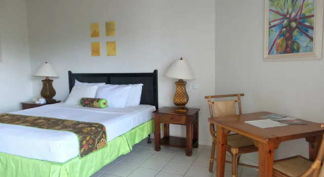 Номер Superior с балконом и с видом на сад Coyaba Beach Resort