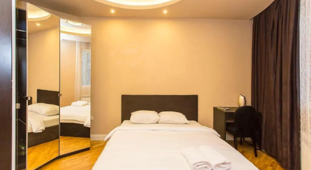 Elegant 2bdr Apartment with a Balcony, Book Apartment Bov Sofia