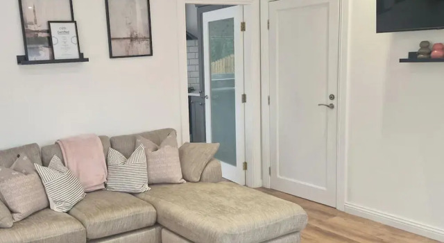 2 Bed Cottage-sleeps 4-private Garden-parking, Забронировать Дом для отпуска Коттеджи Lough Erne, Коттедж