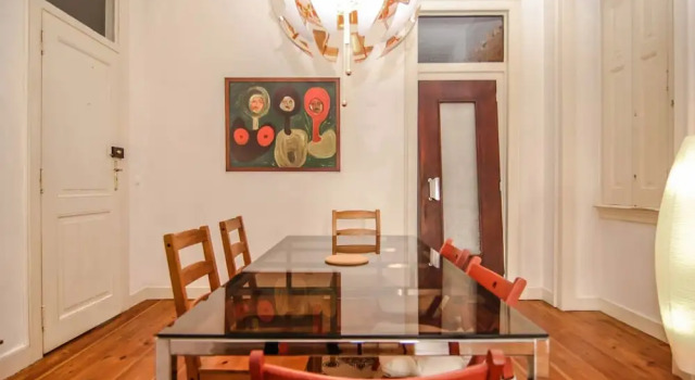 Spacious And Bright 4 Bedroom Apartment