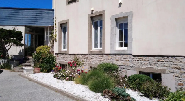 Izella, Rezerwuj Hotel Douarnenez 