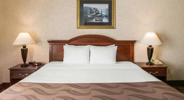 Номер Standard Quality Inn Edison-New Brunswick