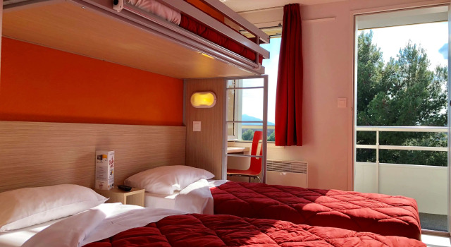Трёхместный номер Standard Premiere Classe Perpignan Sud