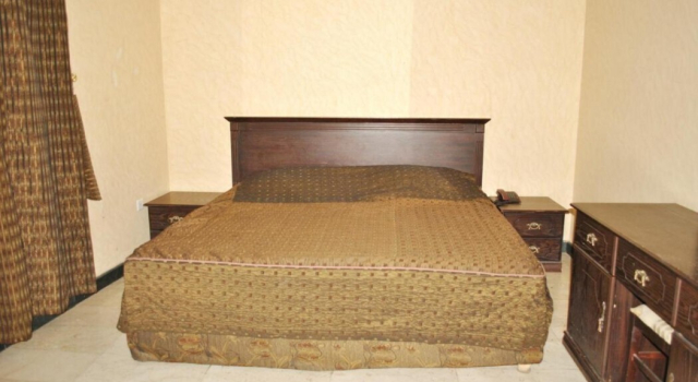 Golden Prince Hotel Al Fayizia, Book Hotel 3-stjernede hoteller i Al-Qassim Region, 3*