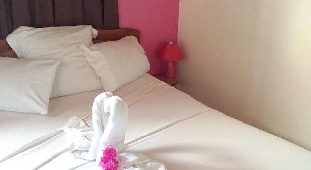 Apartment With 2 Bedrooms in Sainte-anne, With Shared Pool, Enclosed Garden and Wifi - 3 km From the Beach