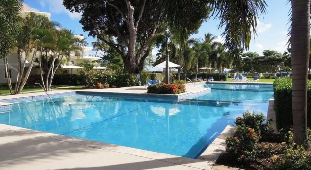 Апартаменты Palm Beach 610 2 Bedroom Apts