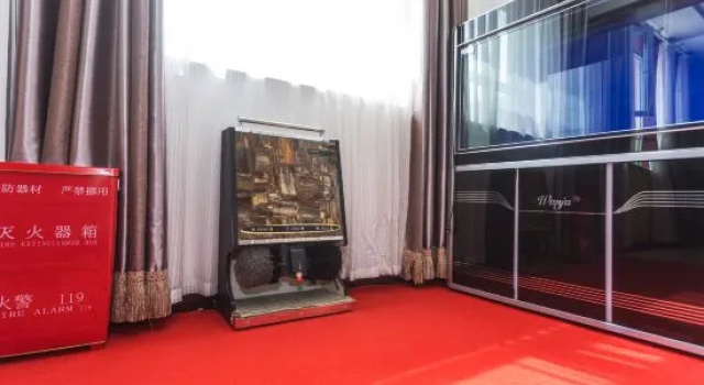 Dunhuang Yueshuiyuan Business Hotel, Book Hotel Jiuquan Gansu