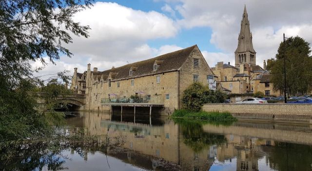 Riverside Apartments of Stamford, Забронировать Апартаменты/квартира Стэмфорд Линкольншир